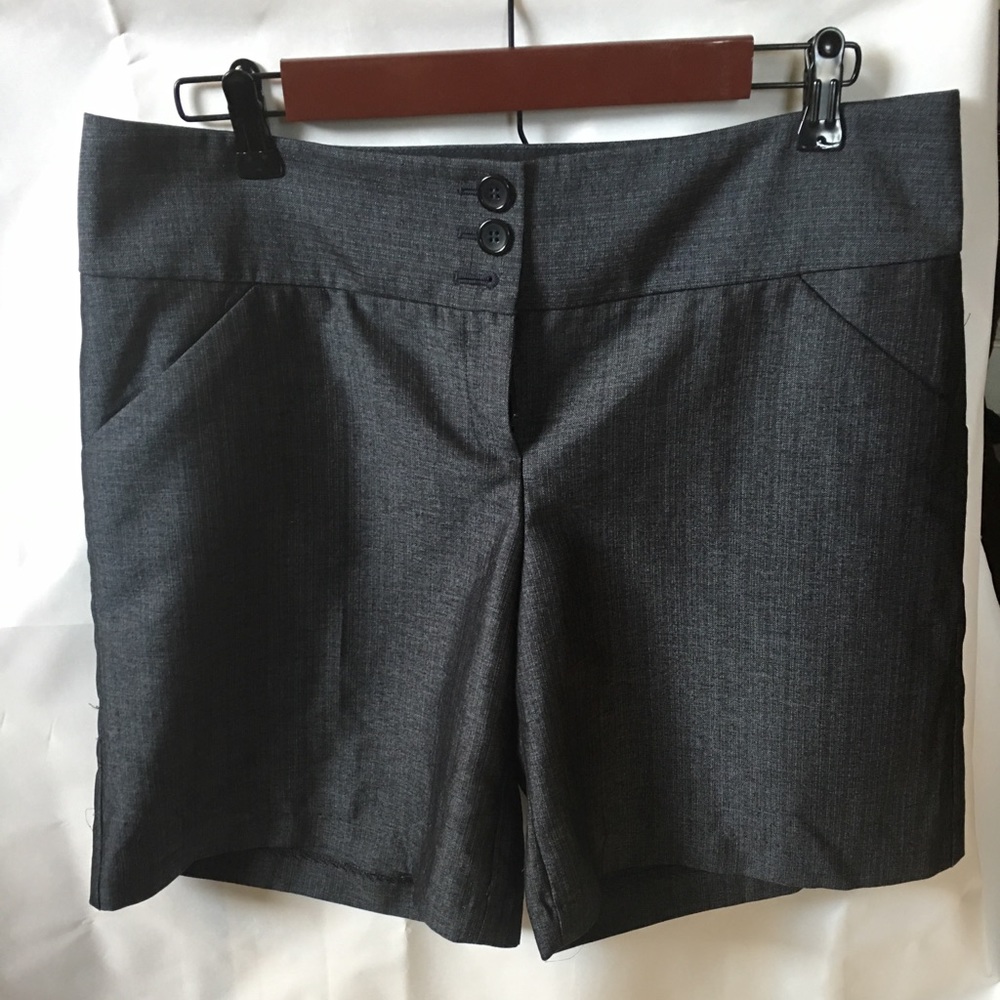 The Limited Cassidy shorts size 12